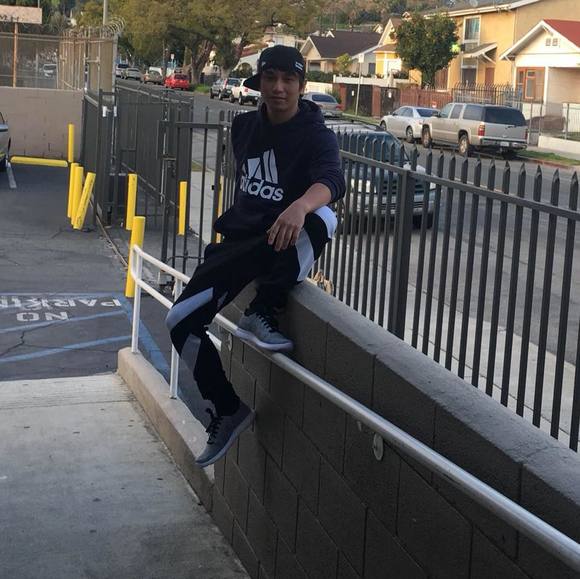 Meet your Posher, Anh - Picture 1 of 1